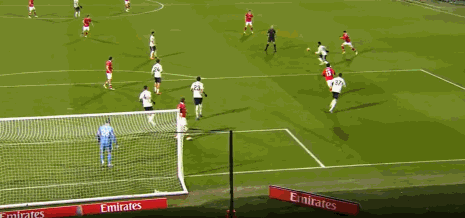 半场:森林0-2雷克瑟姆,卡卡切贴地斩,拉思伯恩破门