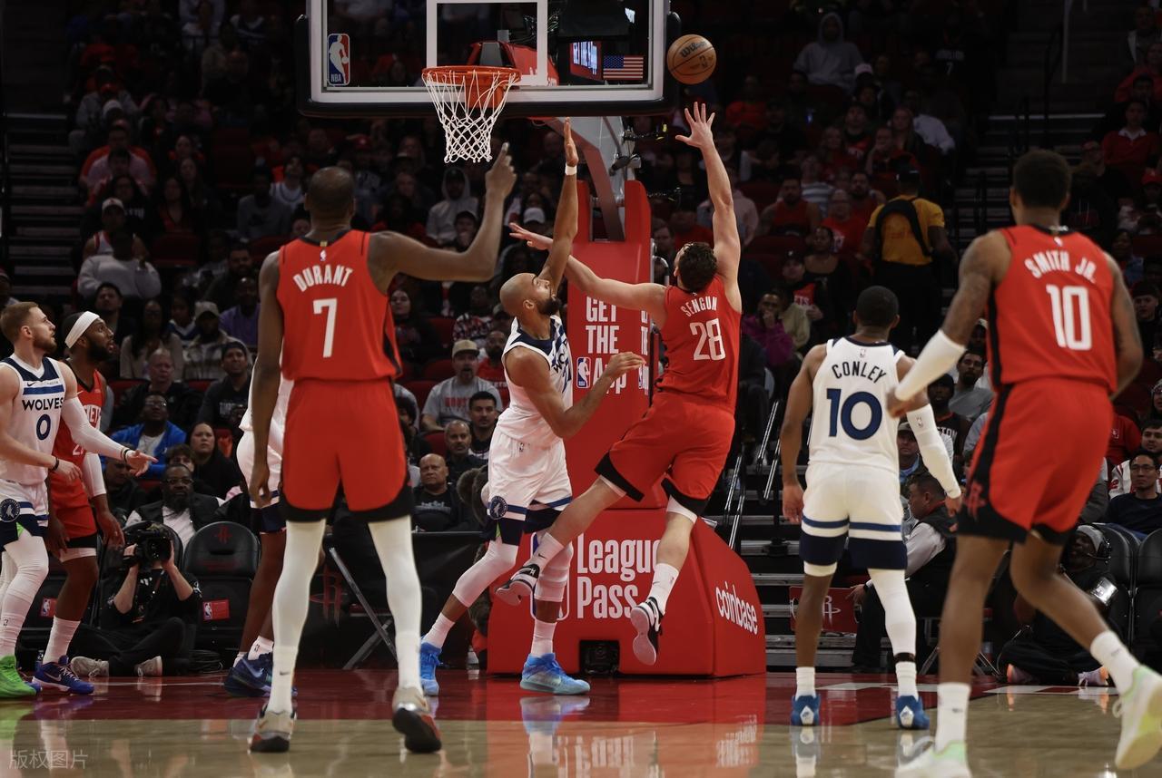 AG体育登录入口-彻底抡冒烟!杜兰特狂砍39+4+7!硬刚戈贝尔,申京25+14六犯毕业